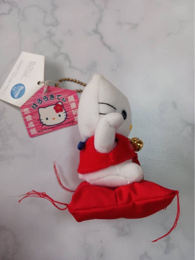 ハローキティ 招き猫風 ぬいぐるみ