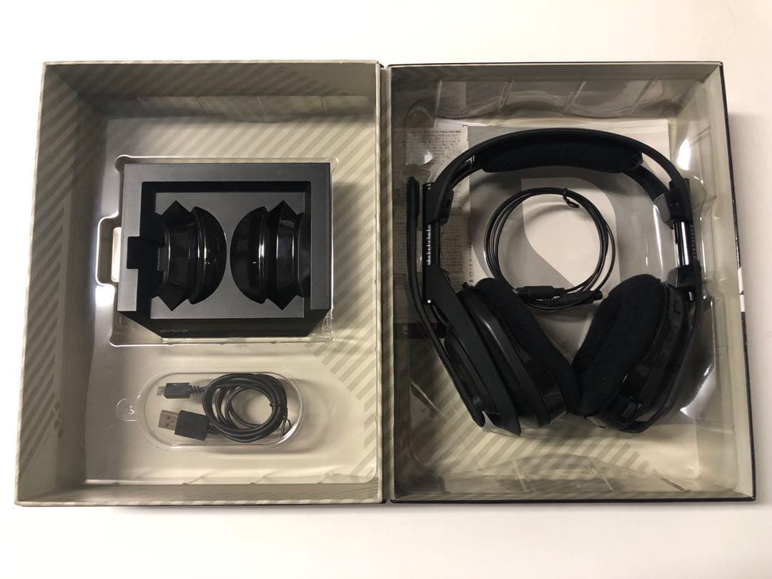 ASTRO A50 ワイヤレスヘッドホン + ベースステーション