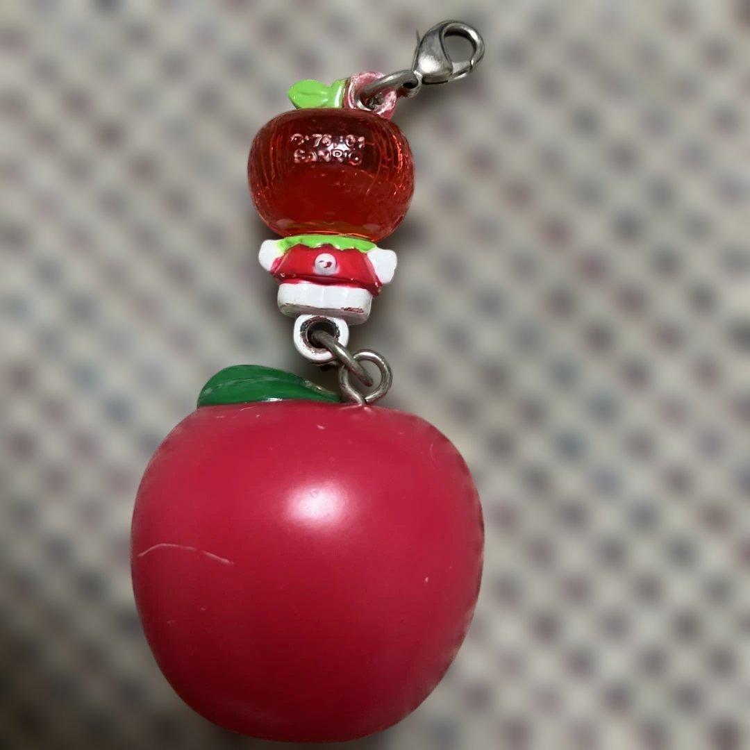 レア　ハローキティ リンゴ ストラップ