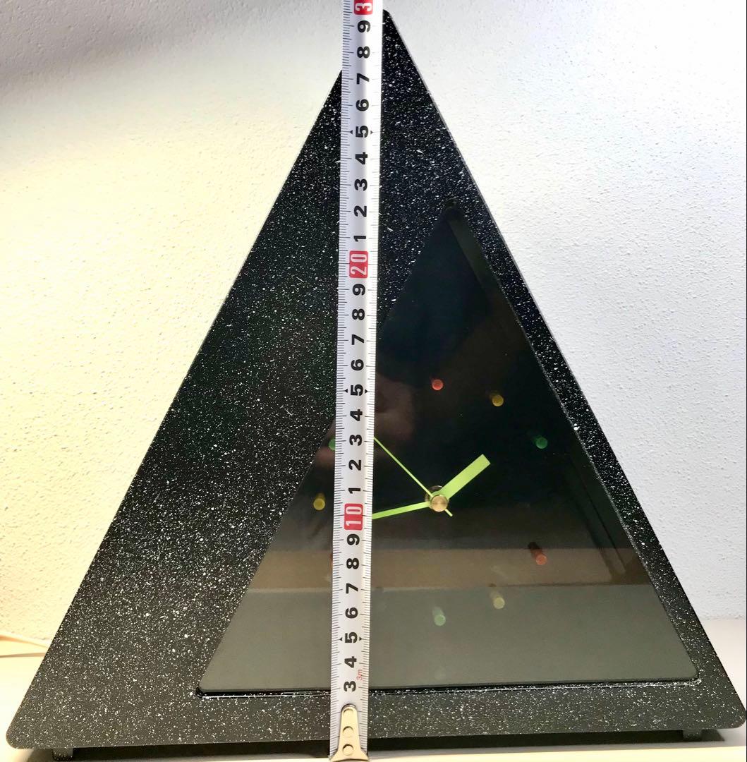 美品 希少 置時計（三角型） ネオンライト レトロ 大嶋漆器店有限会社