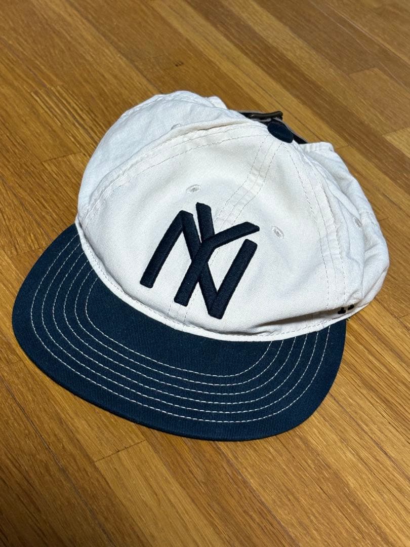 なさん専用　NYロゴ刺繍 ベースボールキャップ　ベージュ