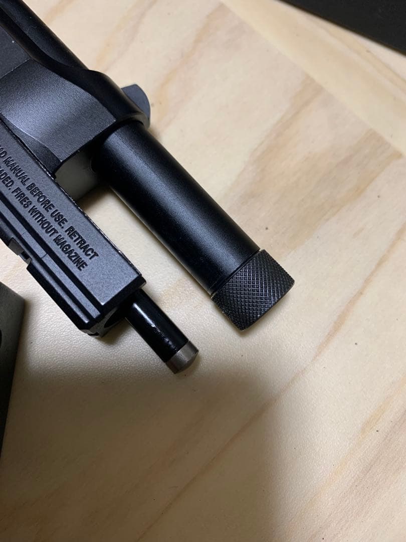 概ね美品　東京マルイM9A1ベレッタ ガスブローバック　可変ポップ　カスタム品