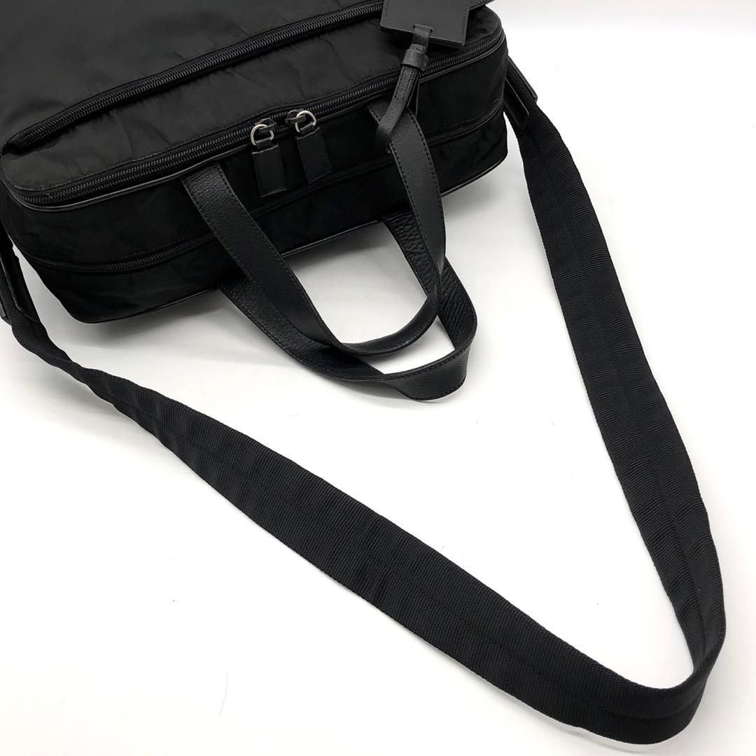 プラダ ビジネスバッグ 2way 三角ロゴプレート チャーム ナイロン レザー