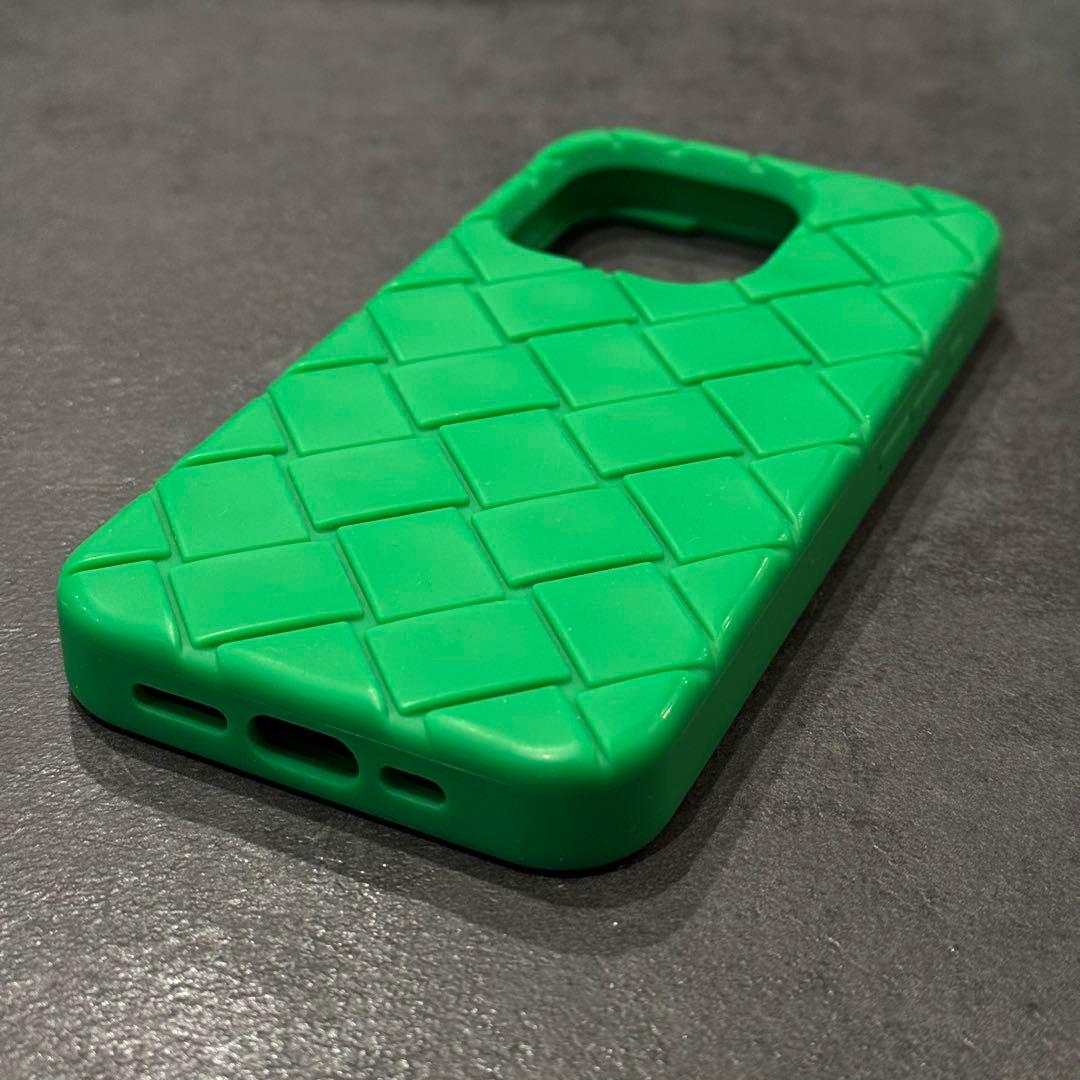 【専用】Bottega Veneta スマホケース iPhone 15pro 緑