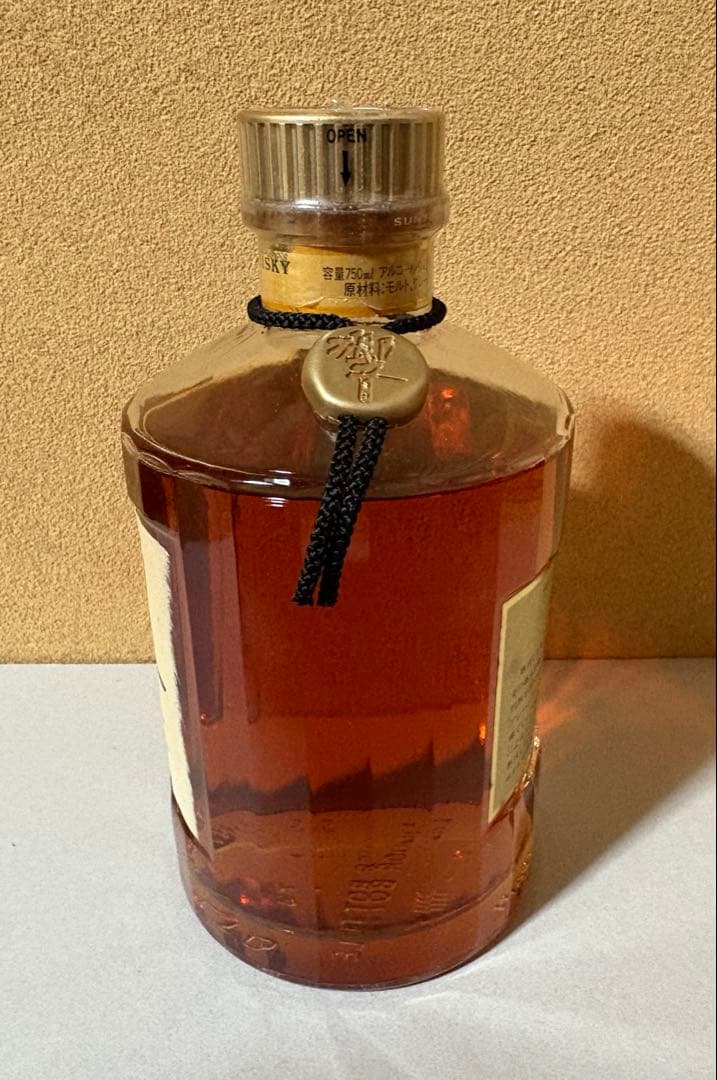 【未開栓】サントリー響 750ml 古酒 向獅子マーク