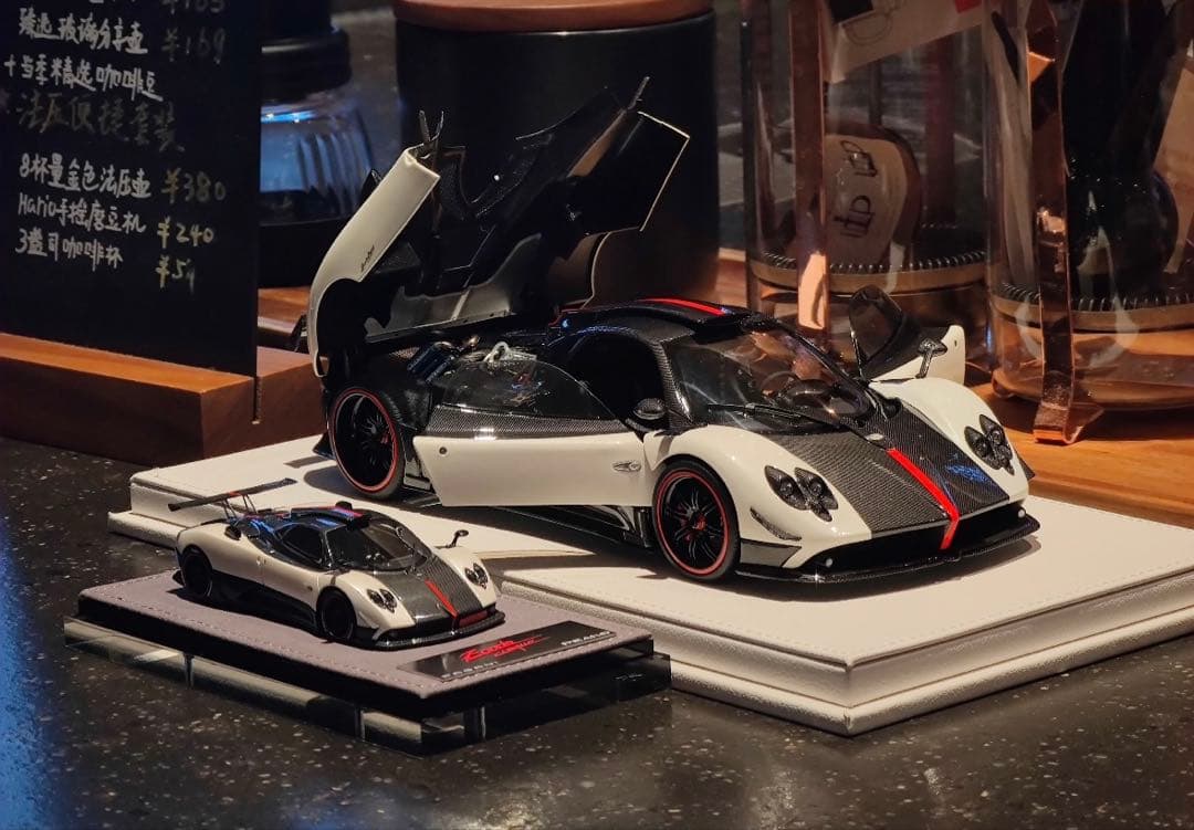 パガーニ　Pagani Cinque 1:18