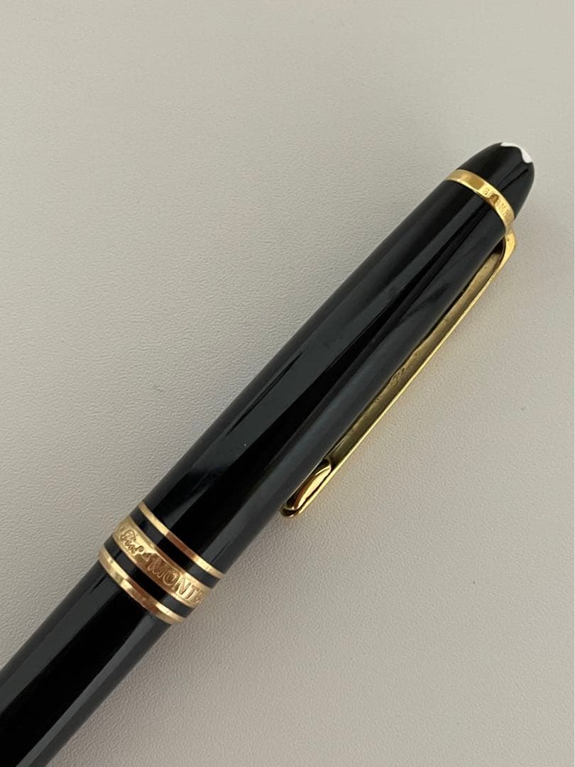 ✨【モンブラン】ボールペン 黒