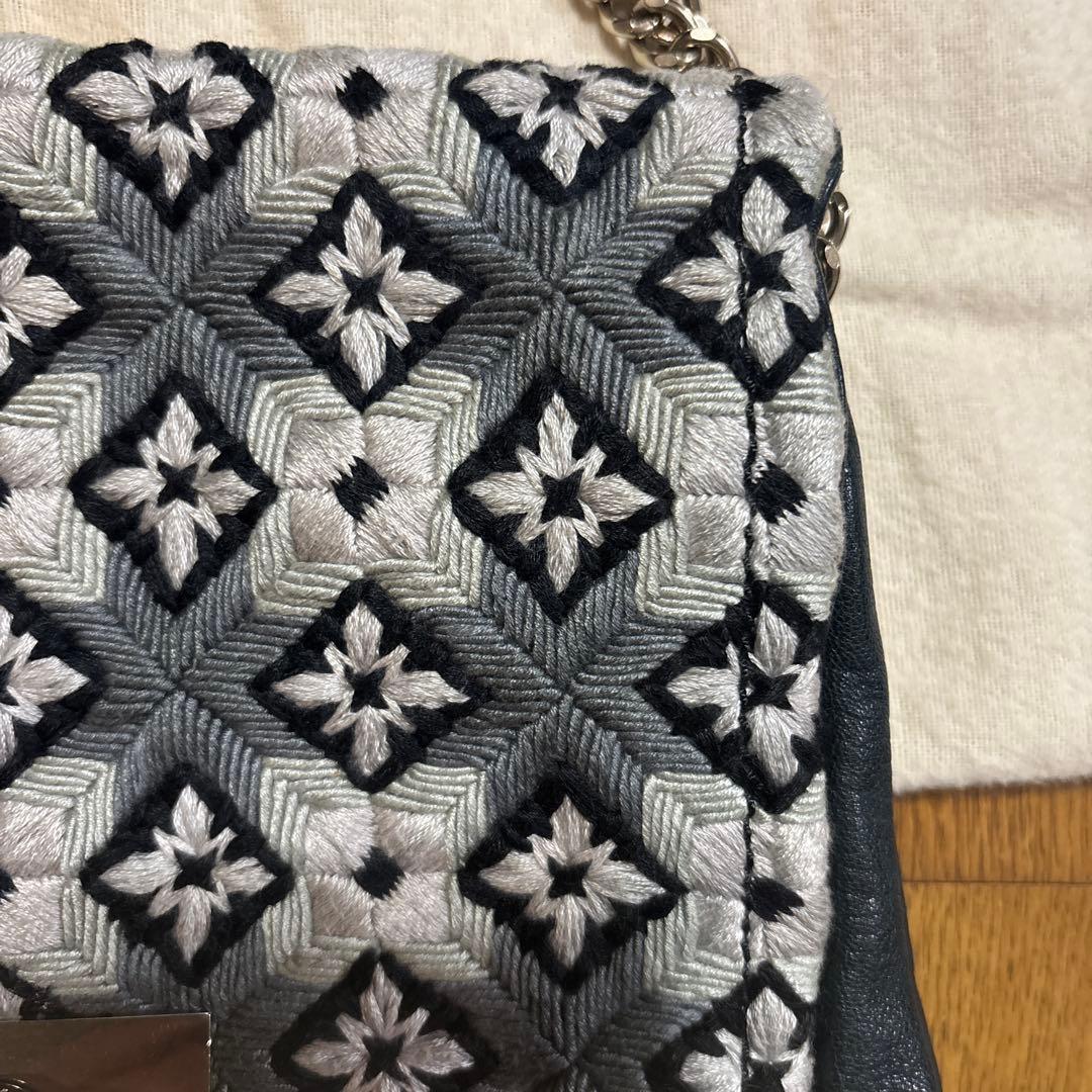 Chloé 刺繍デザイン チェーンハンドバッグ　美品 アンティーク