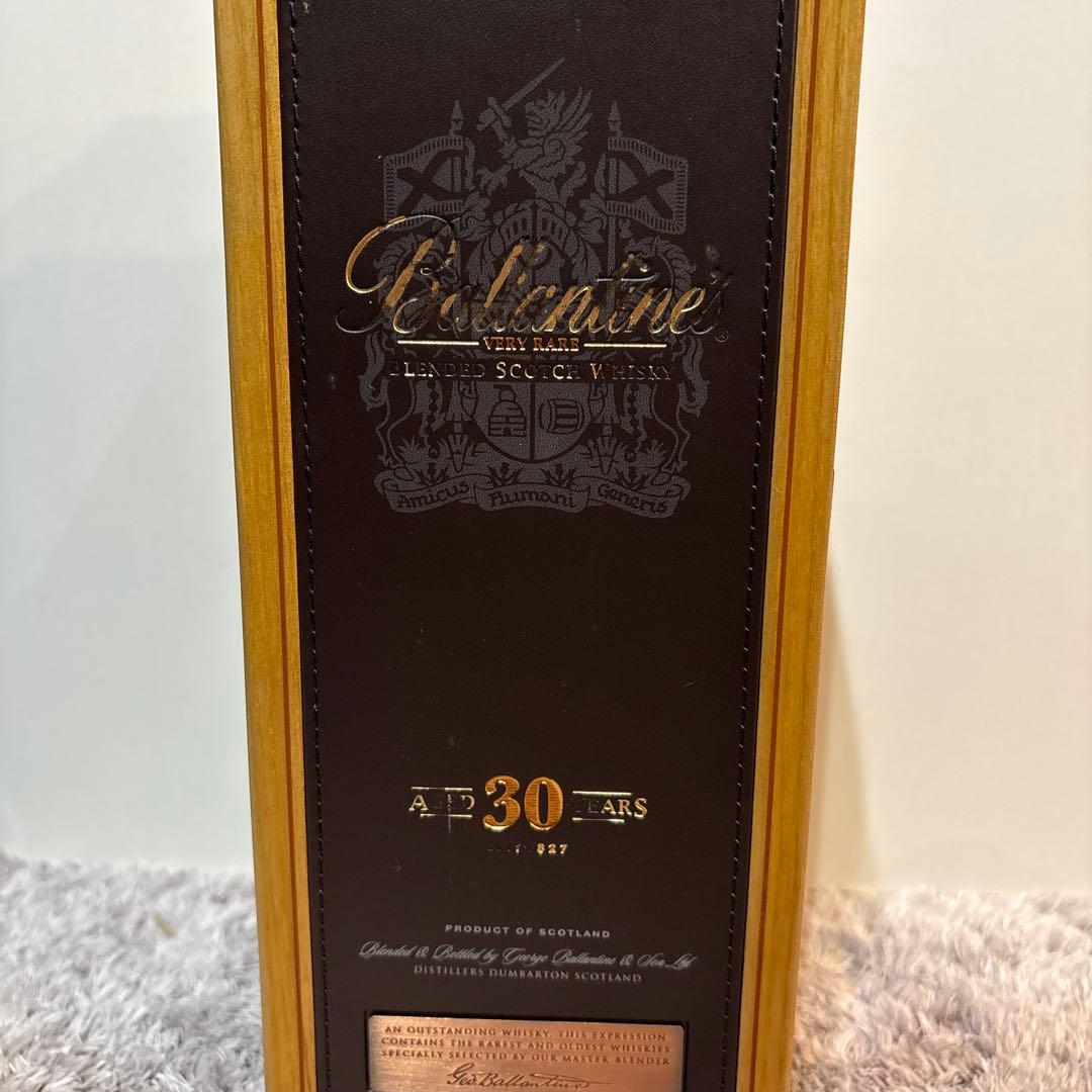 訳あり　新品未開封　バランタイン 30年　レア　木箱　ウイスキー