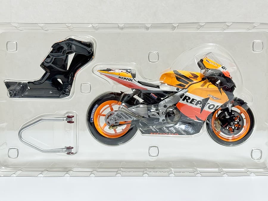 ミニチャンプス 1/12 ホンダ RC211V ダニ・ペドロサ 2006