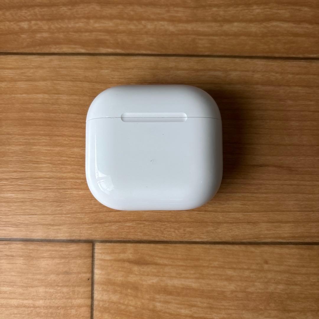 AirPods (第4世代)