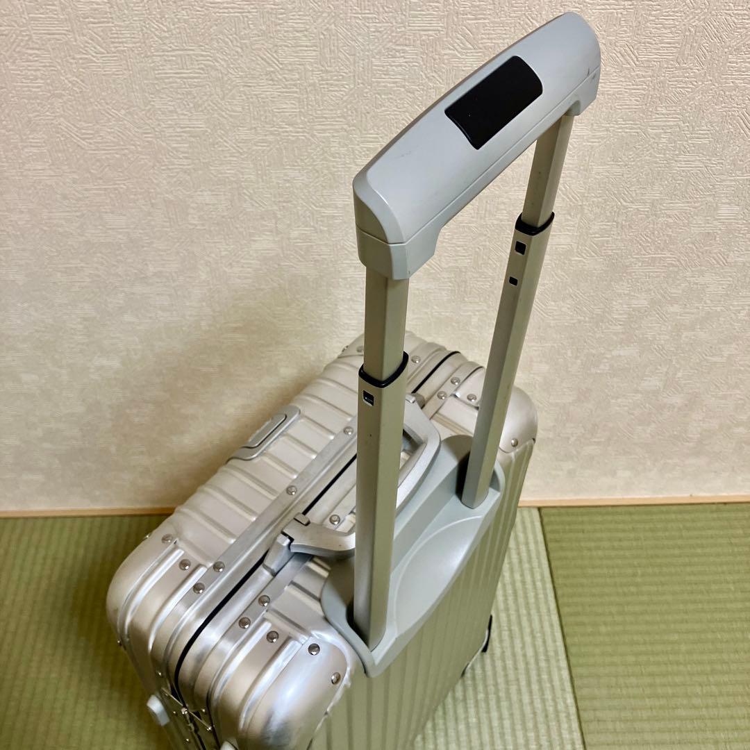 美品・リモワトパーズ 4輪32L ルフトハンザ航空モデル　限界値引き中20日迄