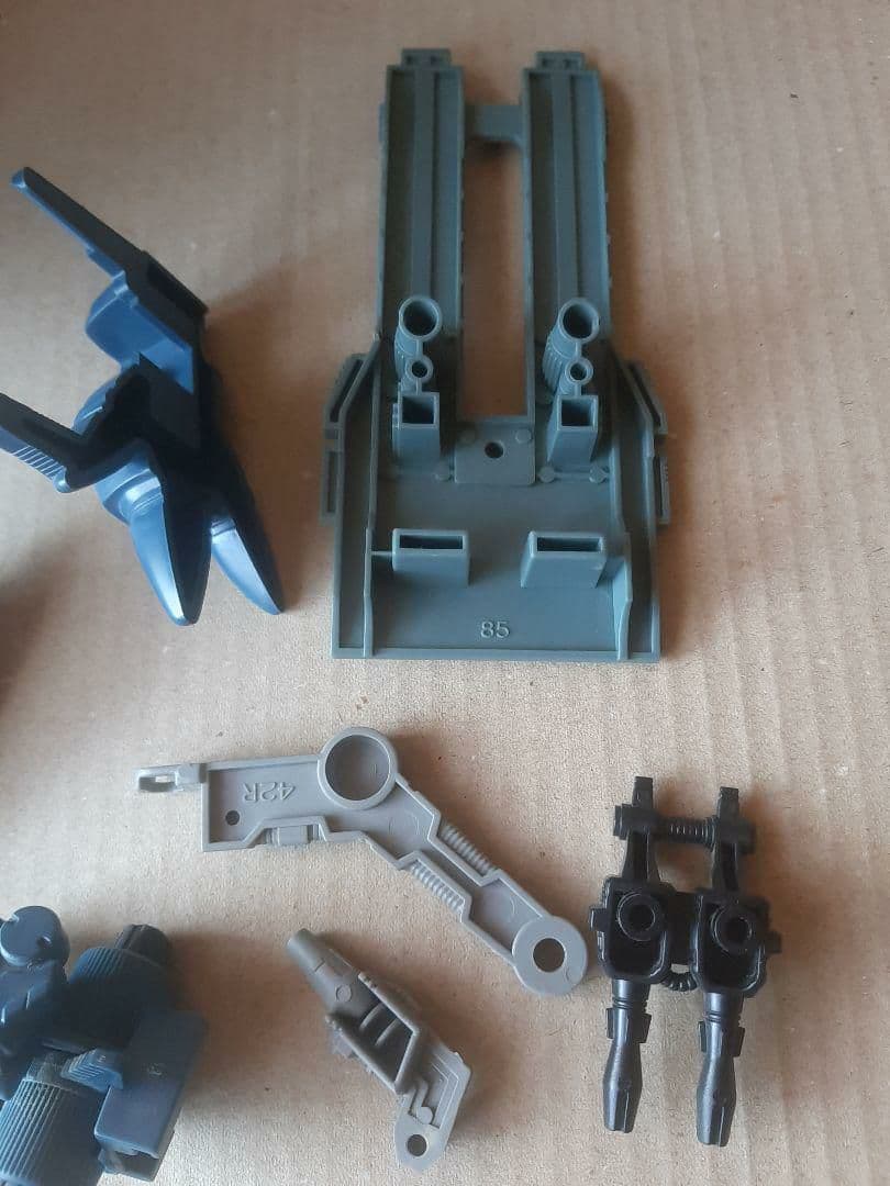 【ジャンク品】旧ゾイド　サラマンダー　マッドサンダー　他パーツ