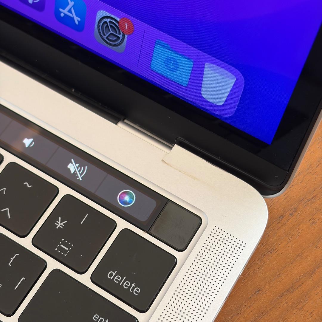 ジャンク　MacBook Pro 13-inch 2016 1TB SSD