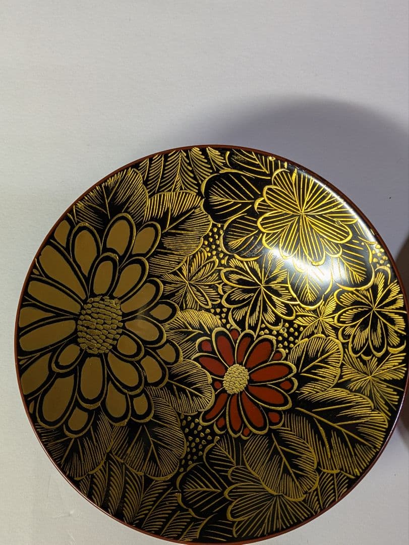 特選、輪島塗、蒔絵金彩細工、沈金菊模様、木製、蓋付椀、吸物椀、10客、保管箱付