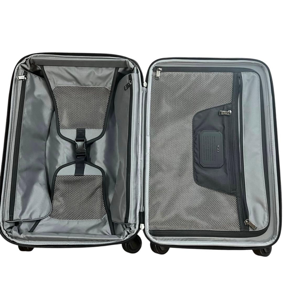 TUMI ALPHA Xインターナショナル・デュアル・アクセス　　キャリーケース