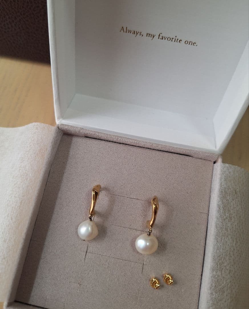 eteパールフープピアス