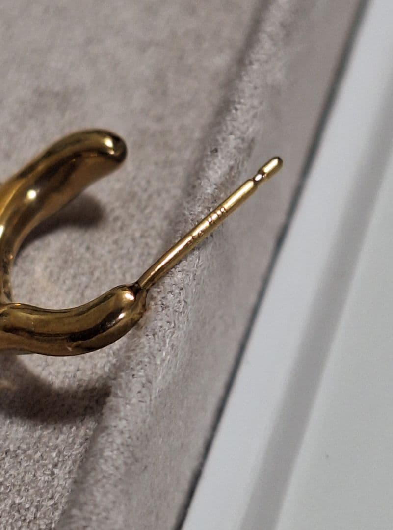 eteパールフープピアス