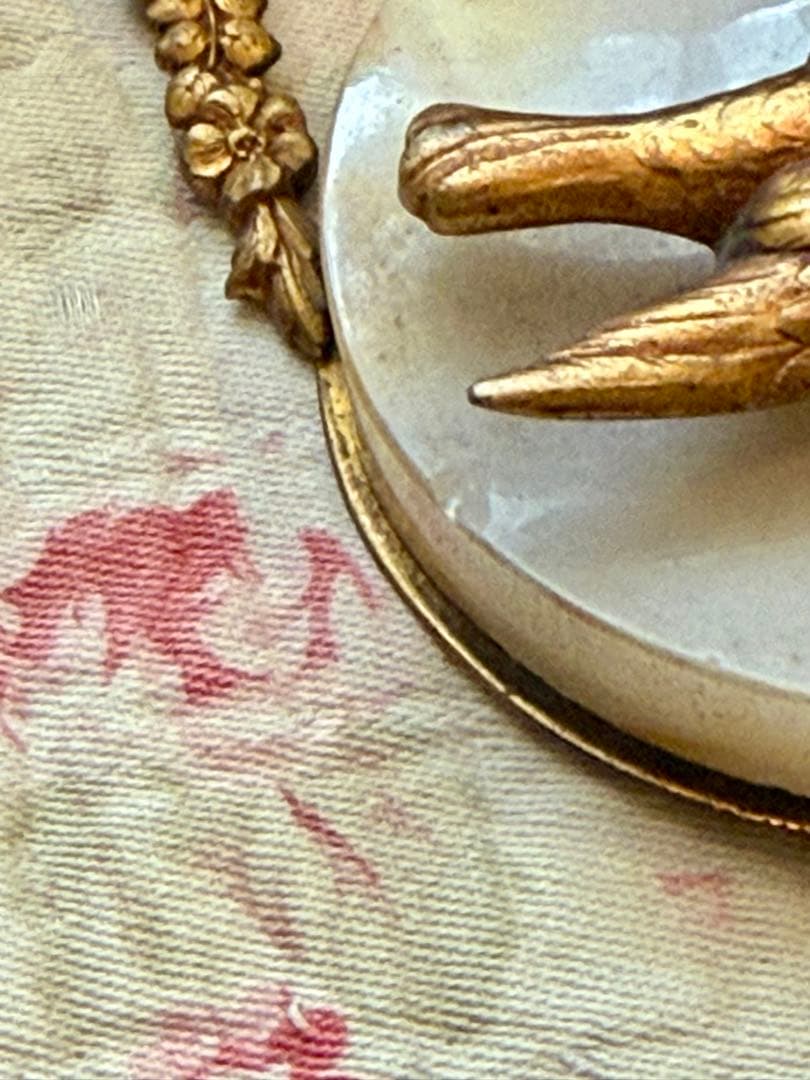 フランス　アンティーク　＊鳥のモチーフ&リボンフレーム＊　飾り　大理石