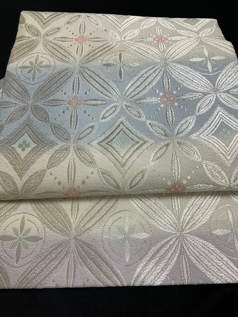 お仕立て上がり名古屋帯　新品未使用品　正絹　西陣織　No.345