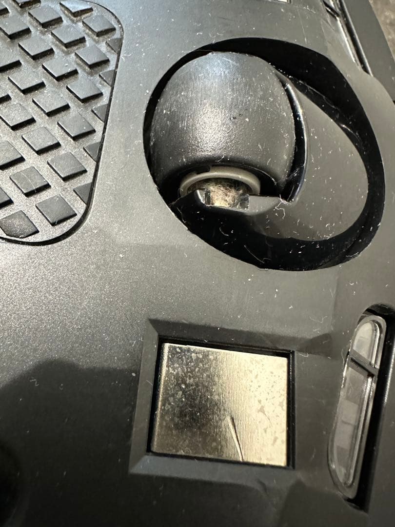 お掃除ロボット　ルンバi7 本体➕ダストクリーナー　ブラック　【美品】