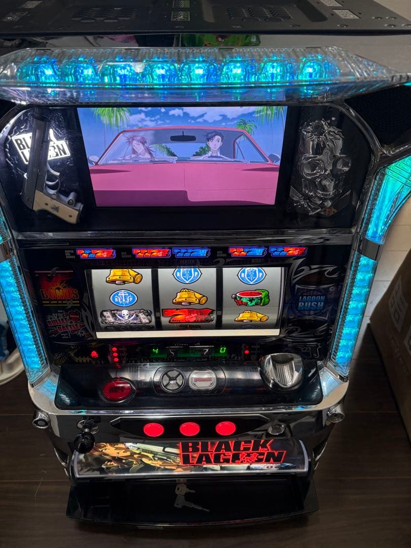 【送料込み】初代 ブラックラグーン パチスロ 実機