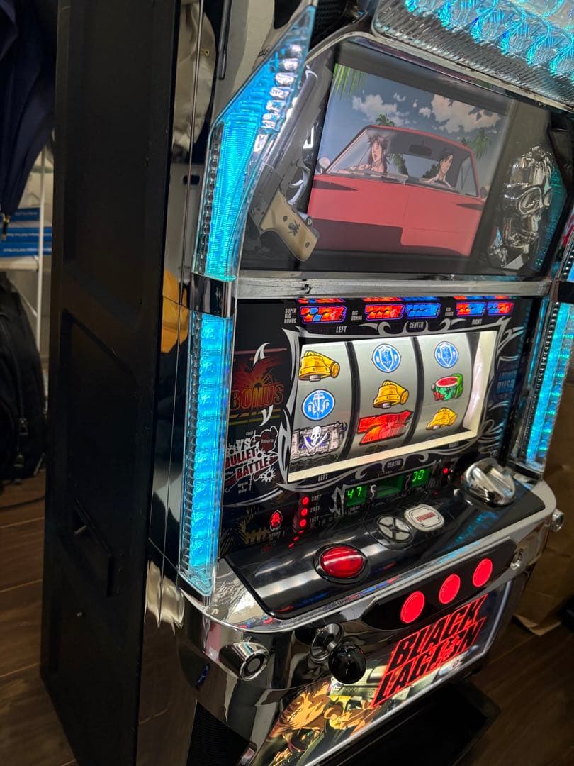 【送料込み】初代 ブラックラグーン パチスロ 実機