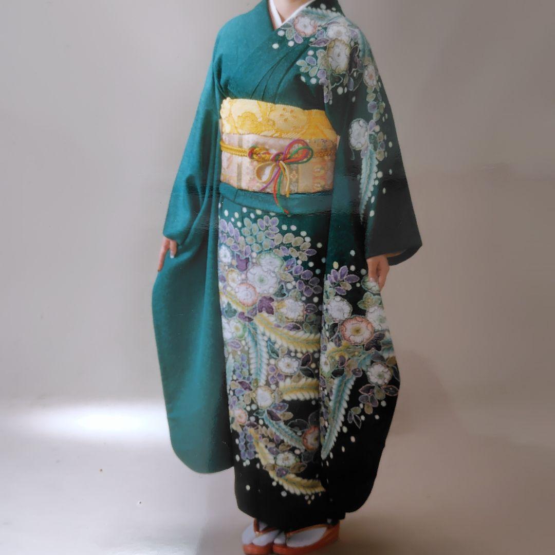 振袖 深い緑色 花柄　辻ヶ花
