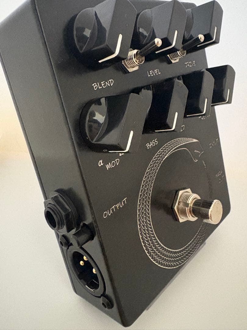 Darkglass Alpha Omega クローン