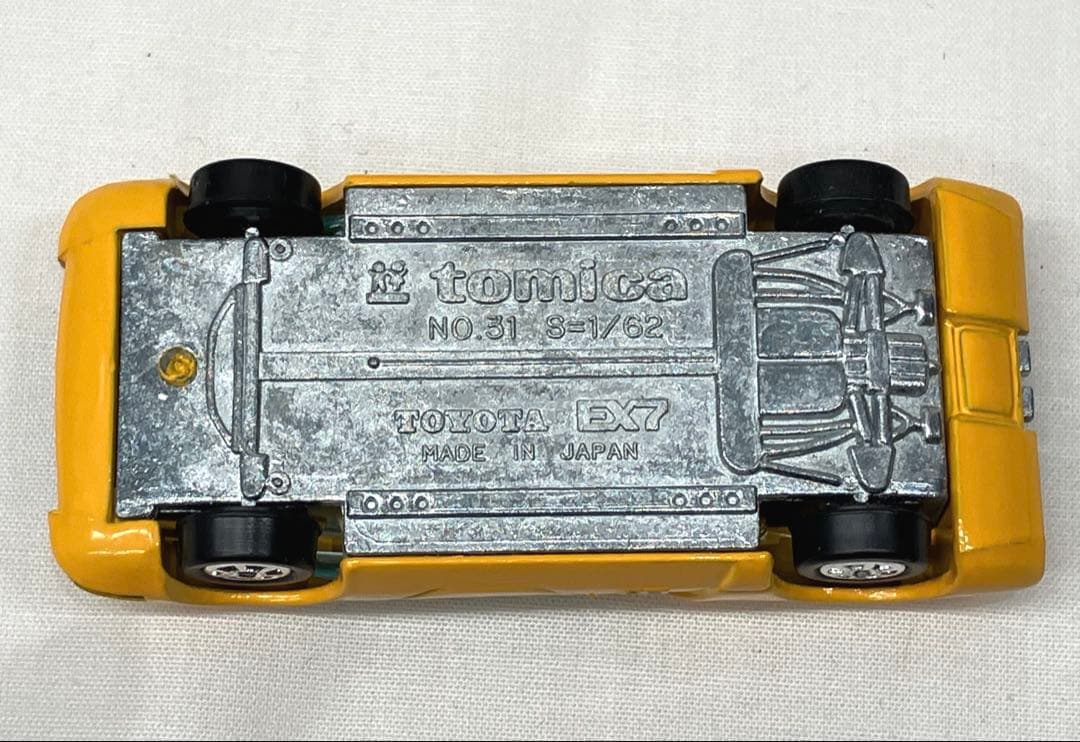 トミカ トヨタ EX7 イエロー No.31 黒箱
