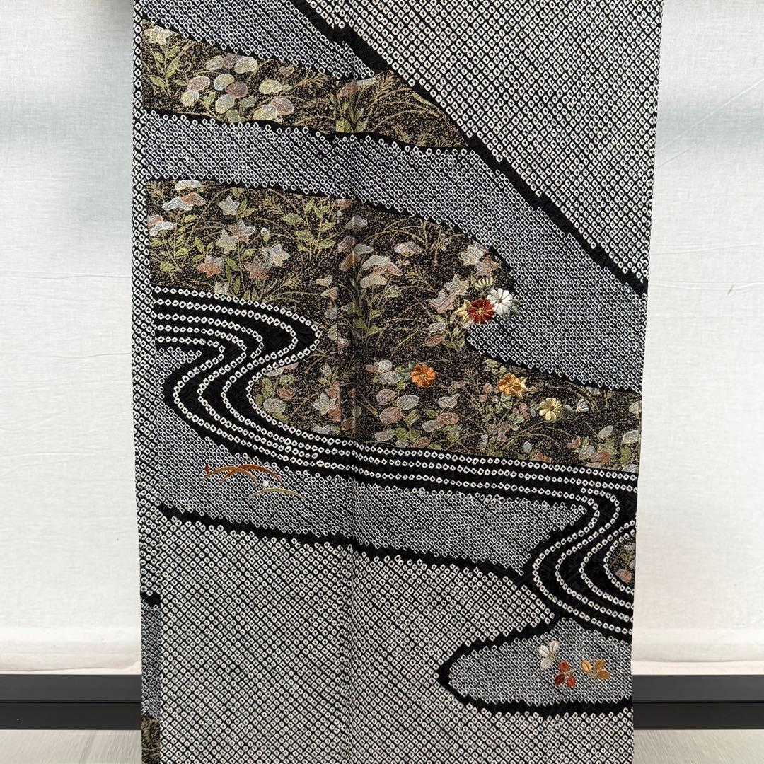 D19 訪問着 総絞り 花刺繍 正絹 着物 袷 極美品
