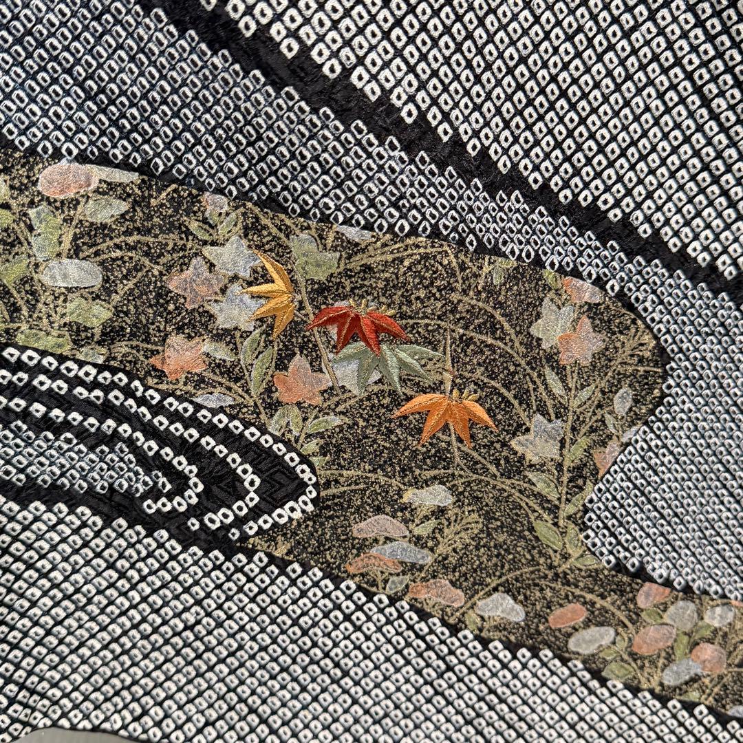 D19 訪問着 総絞り 花刺繍 正絹 着物 袷 極美品