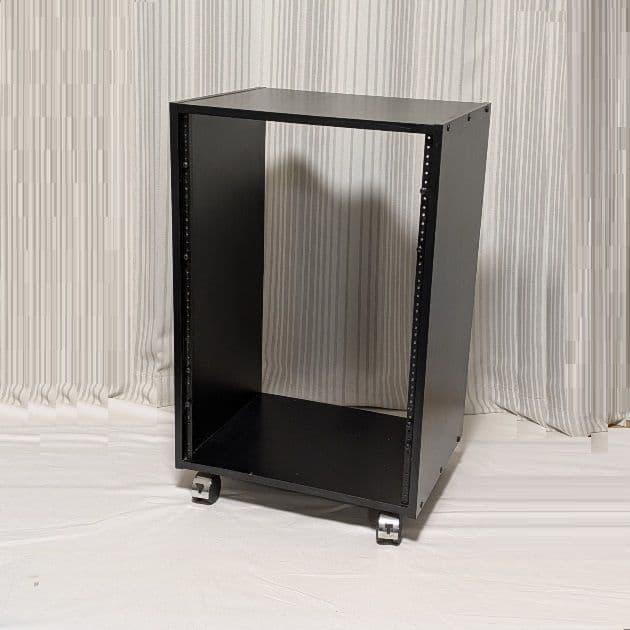 スタジオラック　キャスター付き 16U黒