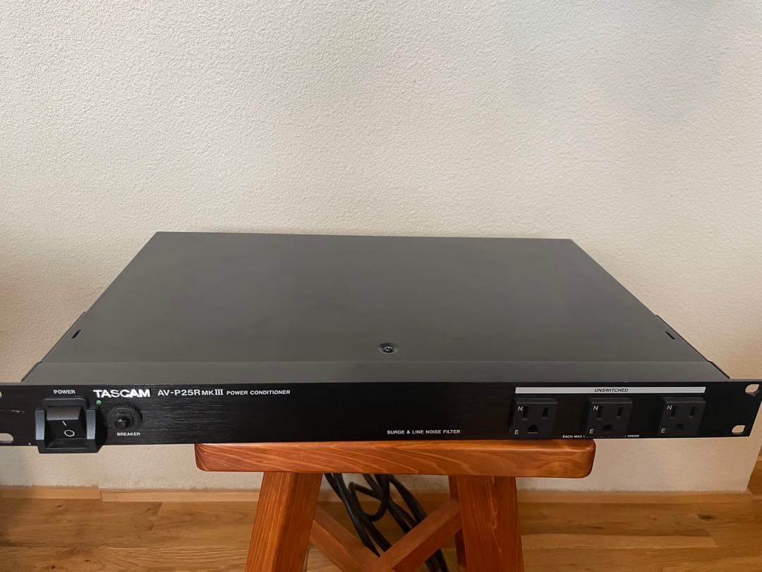 TASCAM AV-P25RMKIII パワーディストリビューター