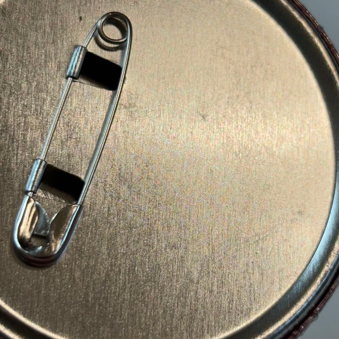 アキレウス 缶バッジ 希少