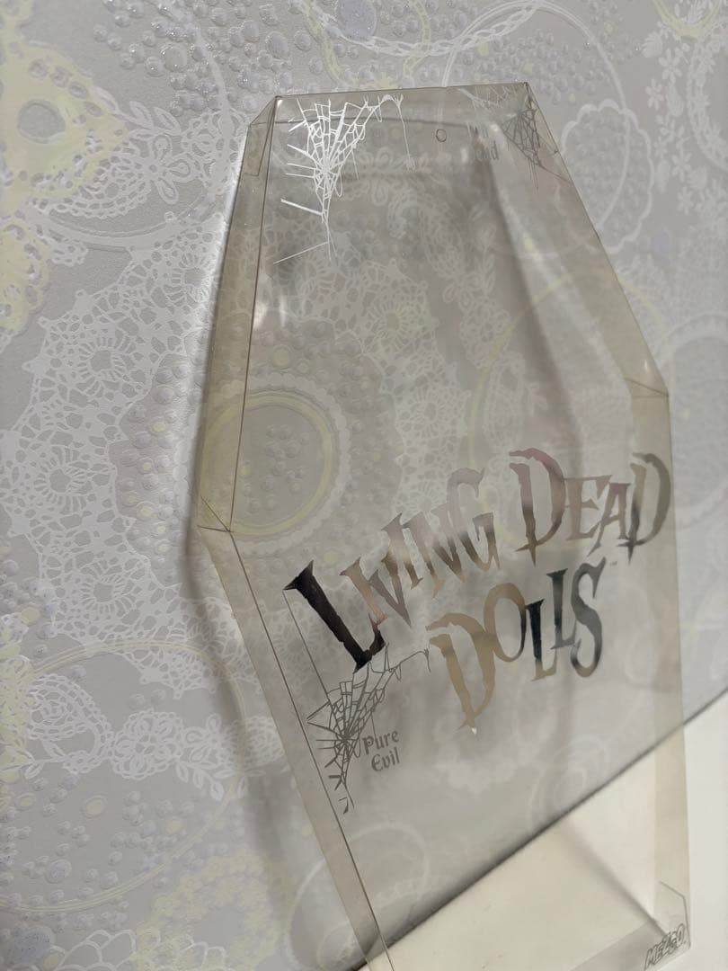 living dead dolls AVA シリーズ22