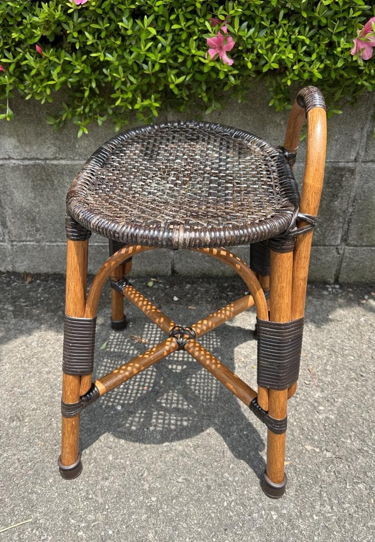 レア!! 熟練職人手作り こだわりの逸品！ツルヤ商店　籐源郷　スツール　ラタン