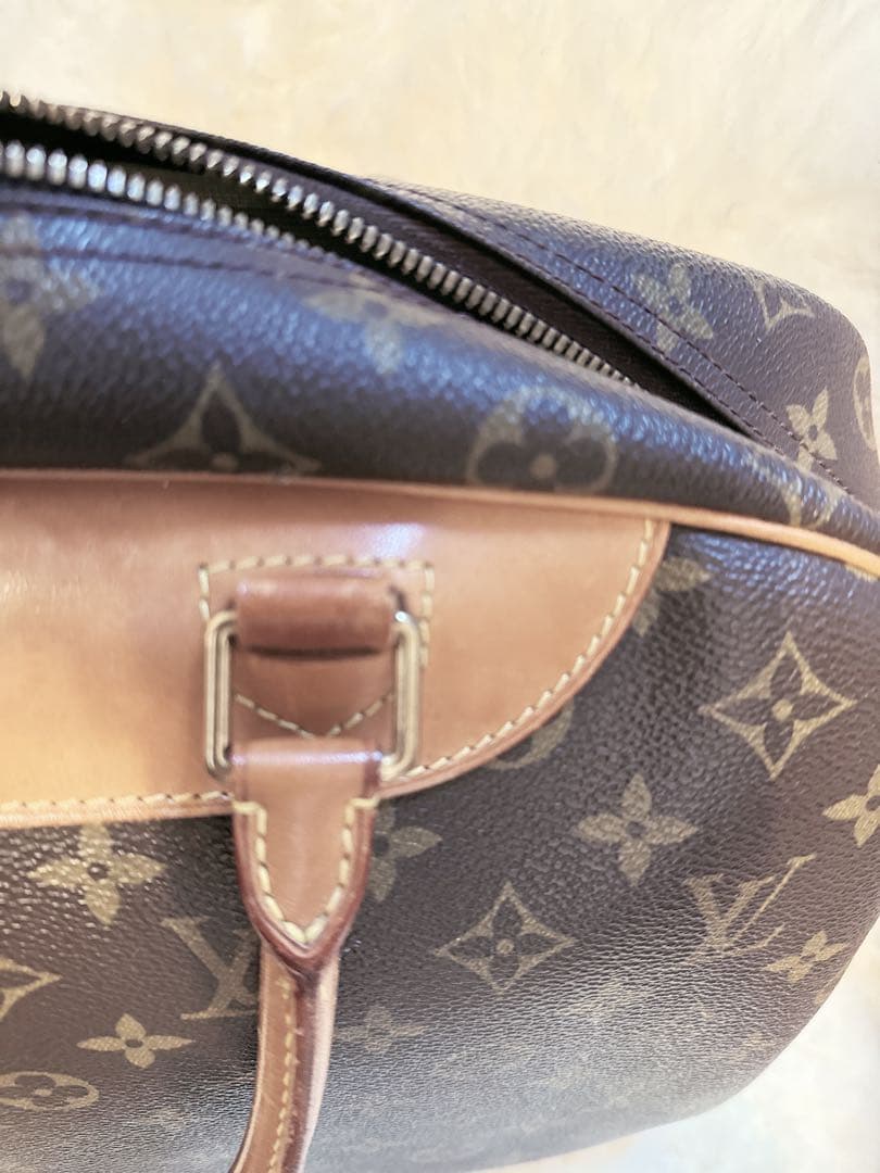 Louis Vuitton モノグラムハンドバッグ