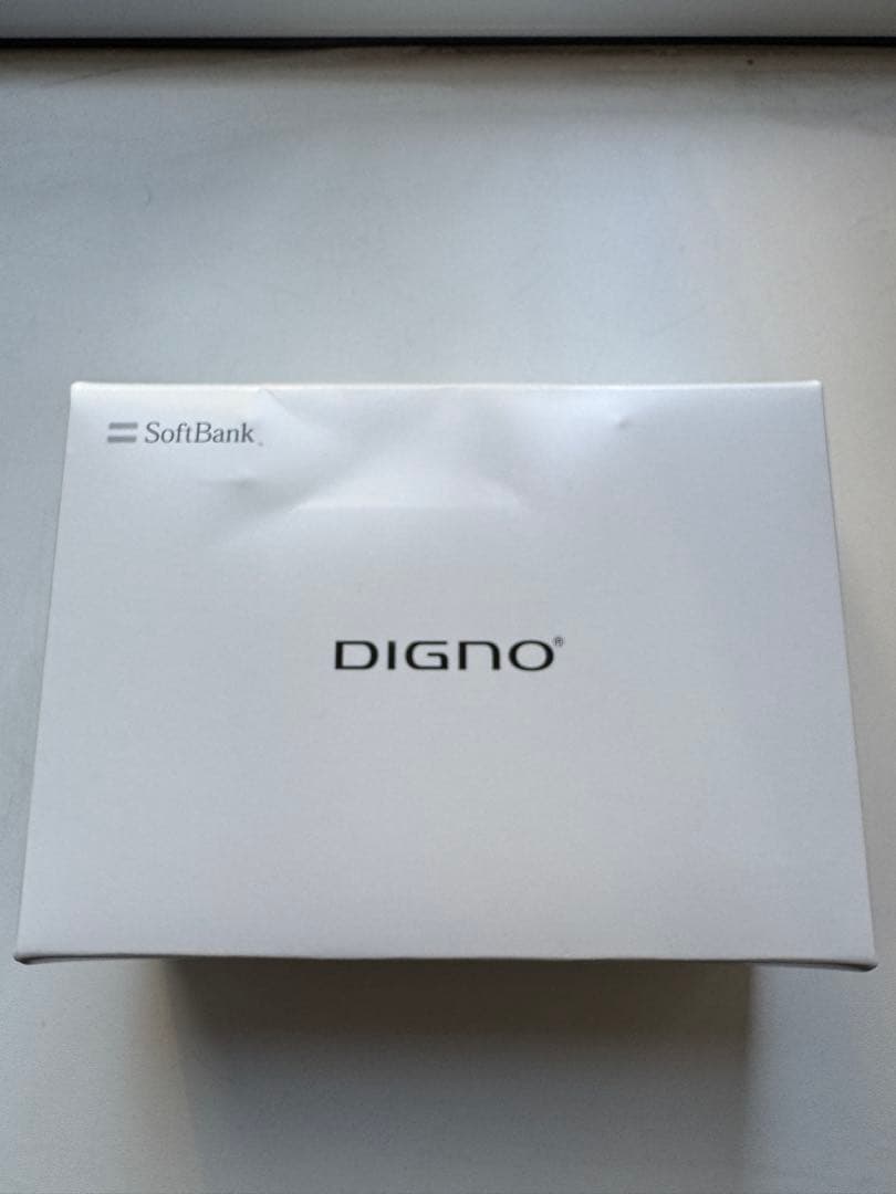 未使用 京セラ DIGNOケータイ4 A202KC ネットワーク制限◯ ガラケー