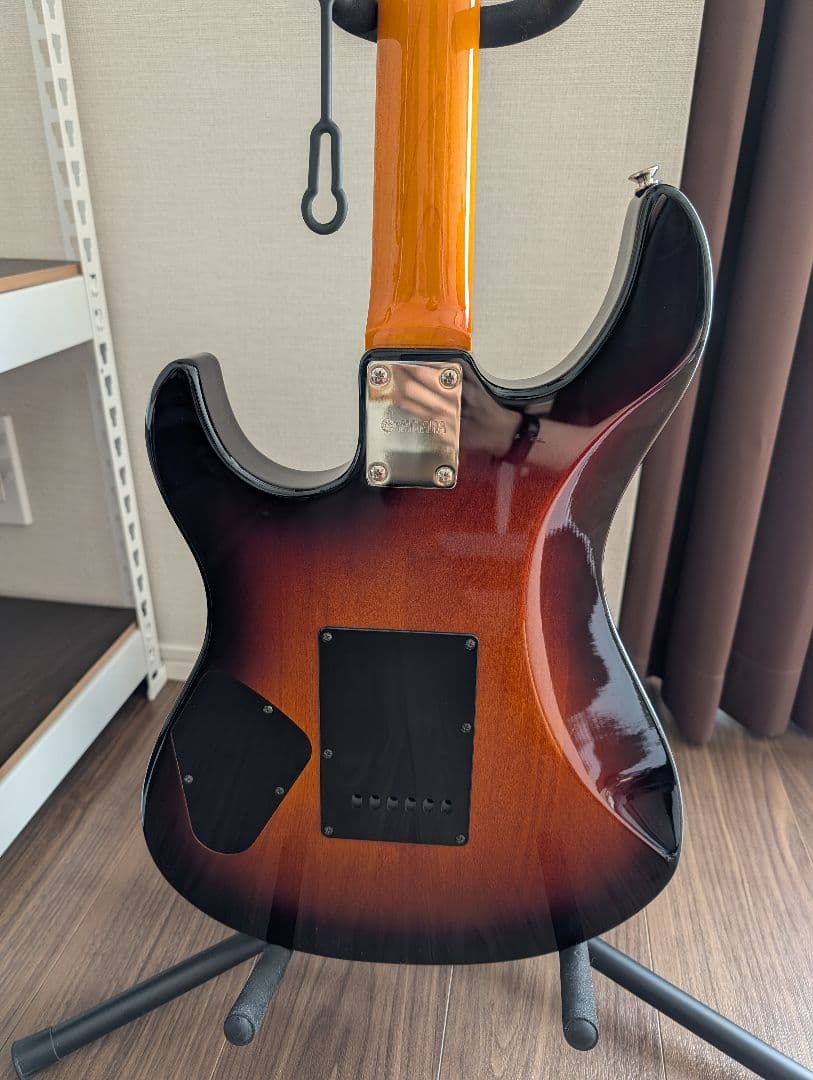 YAMAHA ヤマハ PACIFICA PAC611VFM ケース付