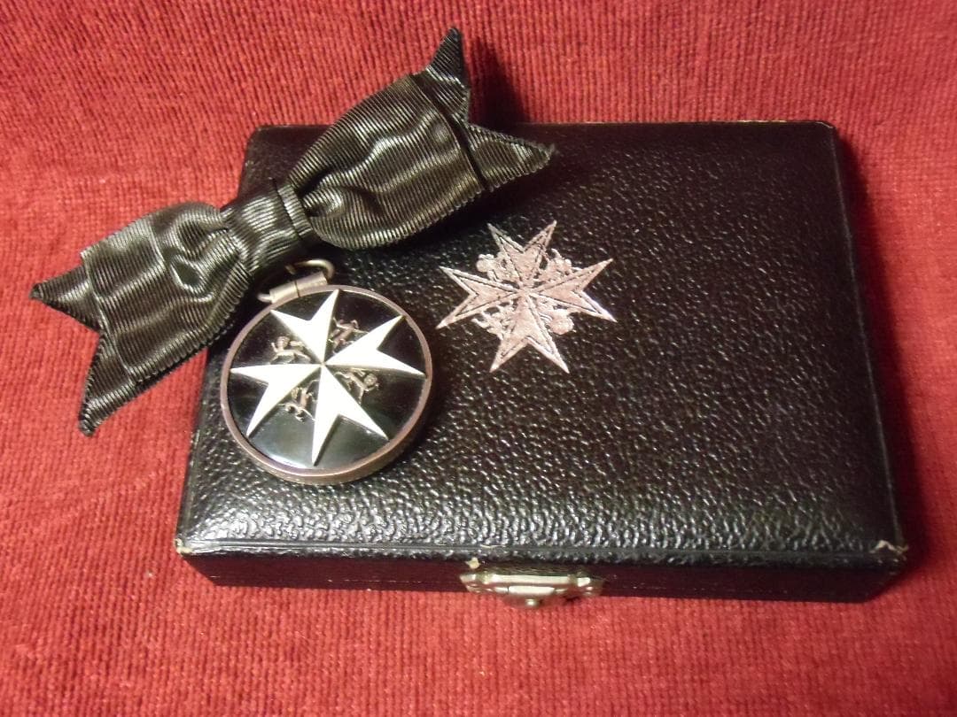 ＧＢ英軍/イギリス軍＊１９４０年代＊ＳｔＪｏｈｎ/聖ヨハネ十字勲章＊女性用/実物