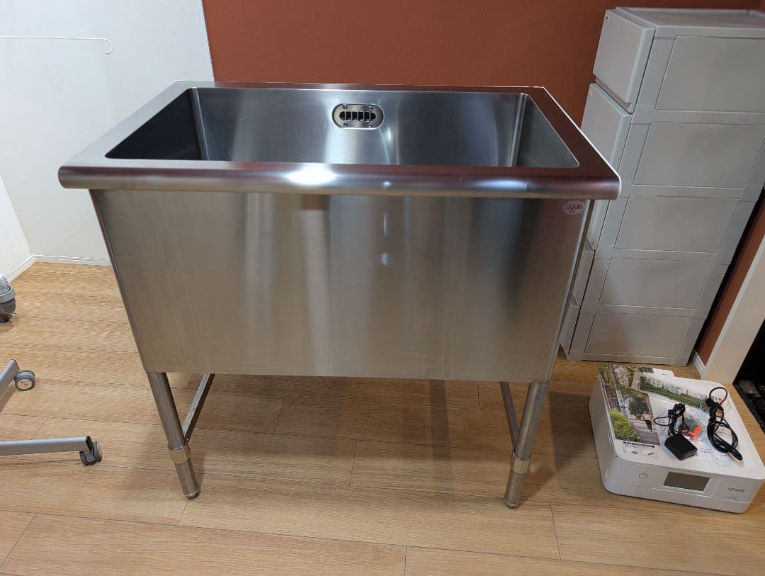 【えるこ】ドッグバス FUGA 900型 ステンレス ウレタンすのこ付