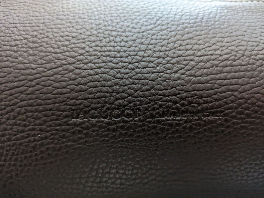 イアクッチ　メッシュ　ハンドバッグ