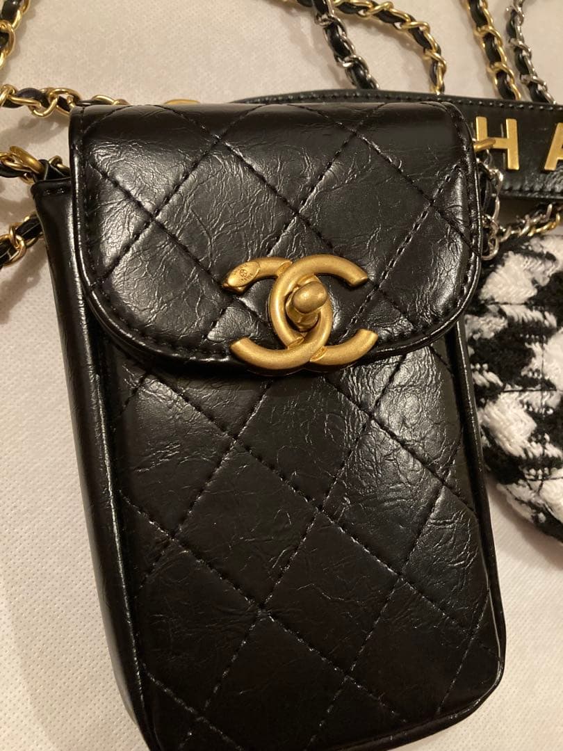 CHANEL ツイード　ノベルティー　スマホ　シャネル　ショルダーバッグ