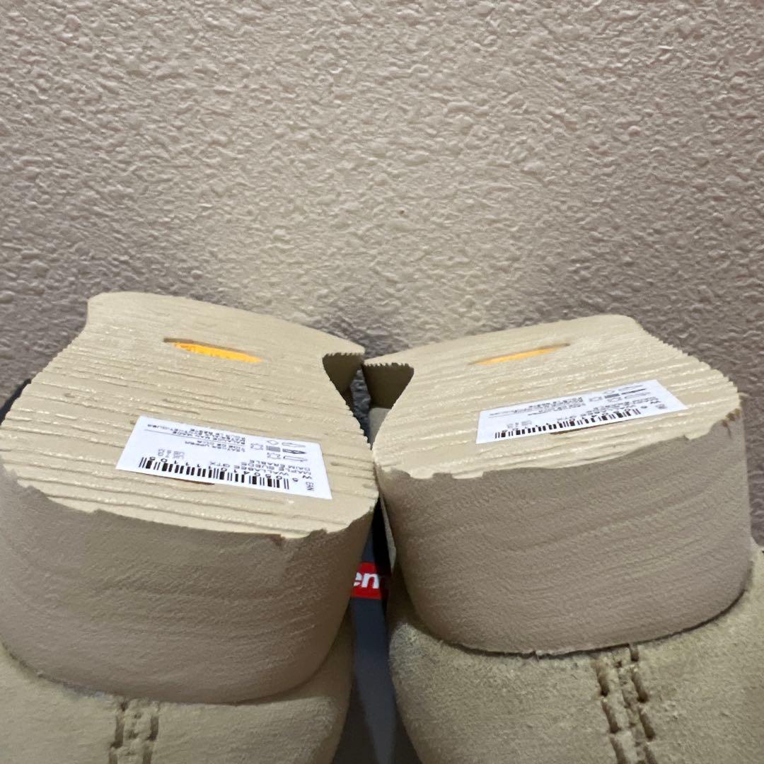 Supreme クラークス　スエード モカシンシューズ ベージュ　ワラビー