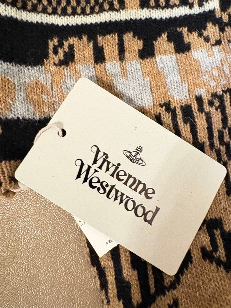 セ*ム様 ヴィヴィアン・ウエストウッド FLAP EARS ニット帽　新品未使用