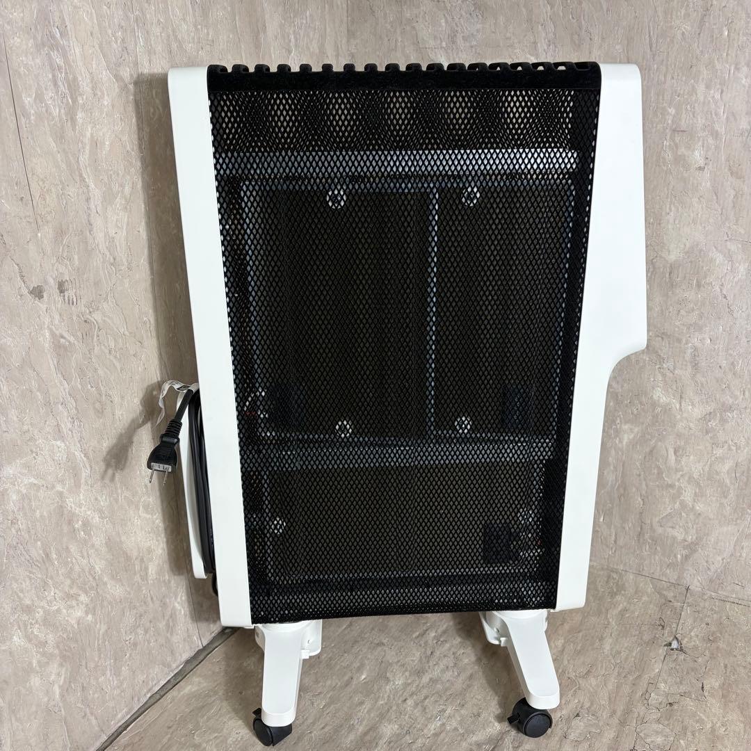 極美品 2024年製 siroca 遠赤軽量ヒーター かるポカ SN-M451