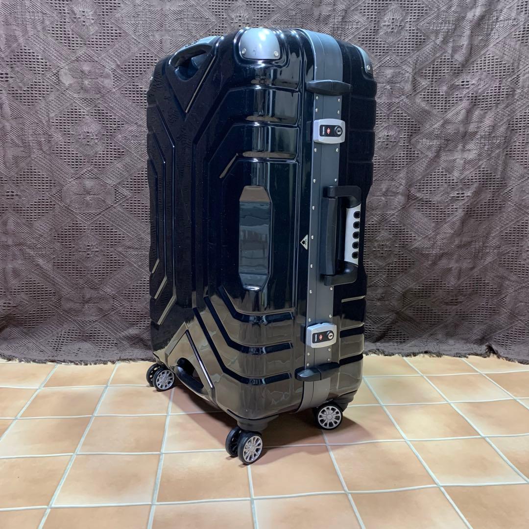 ESCAPE'S グリップマスター 83L 鍵２本付 スーツケース シフレ