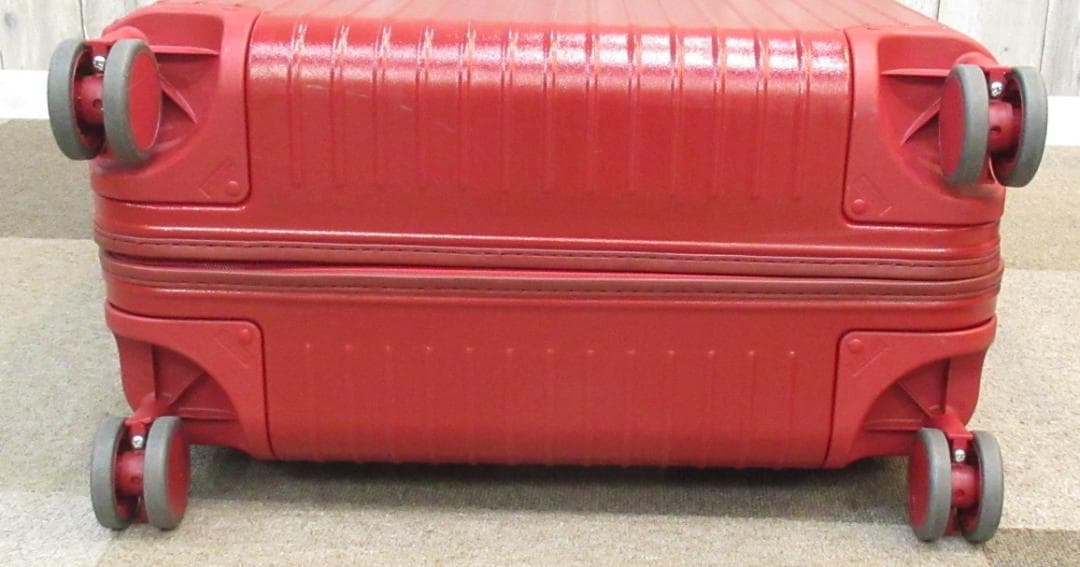 RIMOWA リモワ　スーツケース　四輪　Lサイズ 　赤　中古品