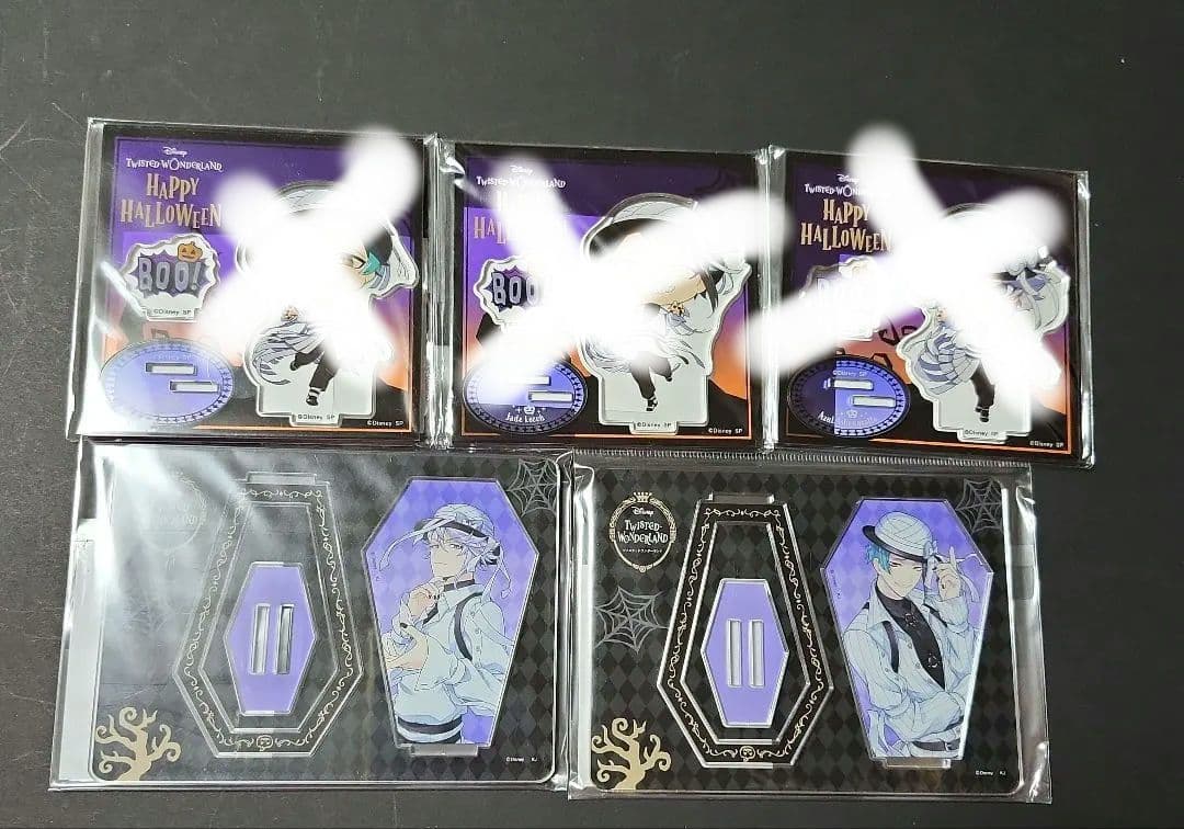 ツイステ　オクタ　アズール　ジェイド　フロイド　缶バッジ　アクスタ